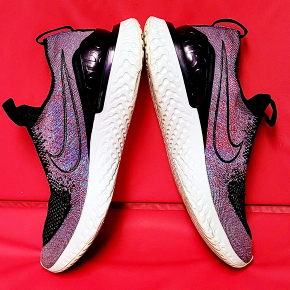 Nike Epic Phantom React Flyknit Women's Running Shoes #BV0415-002 size 10 - Picture 5 of 11